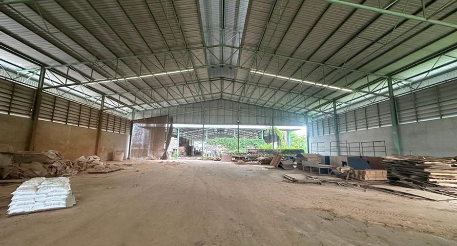 For sale warehouse in Bang Bua Thong, Nonthaburi