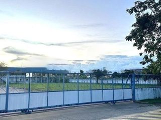 For rent warehouse in Bang Bua Thong, Nonthaburi