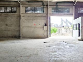 For rent warehouse in Mueang Samut Sakhon, Samut Sakhon