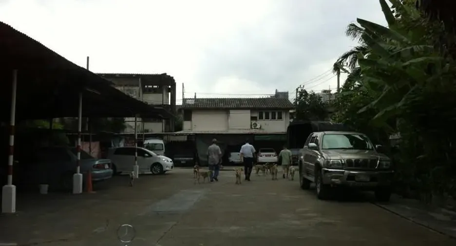 For rent warehouse in Khlong San, Bangkok