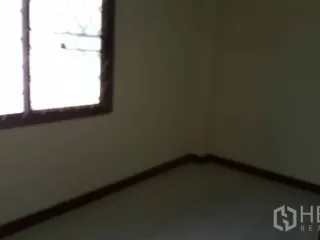 出租 4 卧室 独立屋 在 Watthana, 曼谷