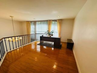 Reihenhaus zur Miete mit 4 Zimmer in Watthana, Bangkok