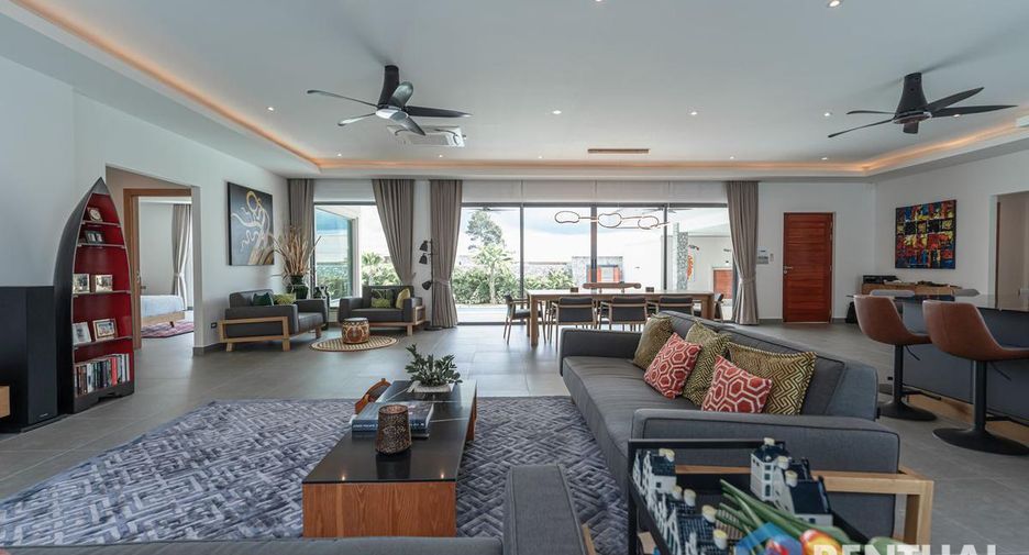 For sale 3 bedrooms villa in East Pattaya, Pattaya