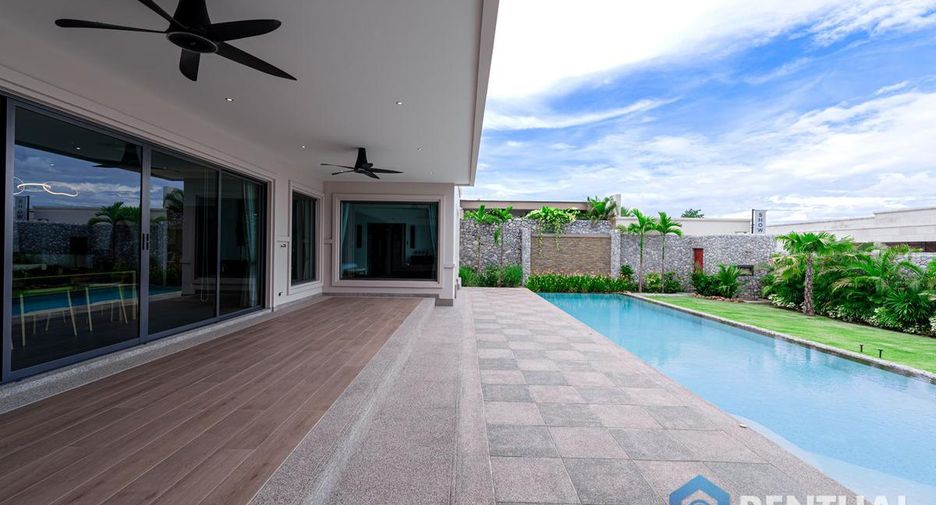 For sale 3 bedrooms villa in East Pattaya, Pattaya