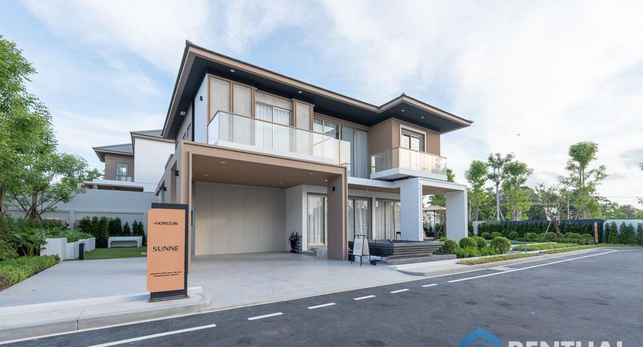 For sale 4 bedrooms house in Bang Lamung, Chonburi