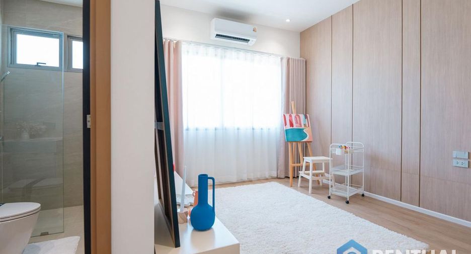 For sale 4 bedrooms house in Bang Lamung, Chonburi