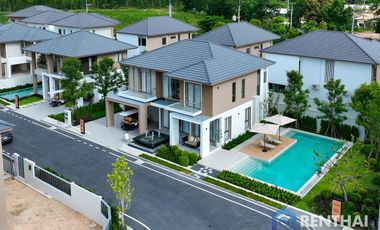 Haus zum Kauf mit 4 Zimmer in Bang Lamung, Chonburi