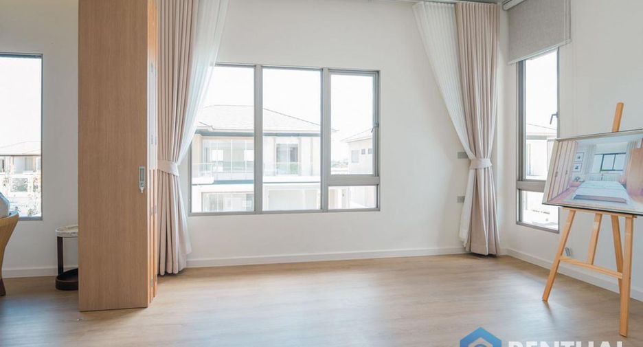 For sale 4 bedrooms house in Bang Lamung, Chonburi