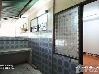 For sale 2 bed townhouse in Mueang Chiang Rai, Chiang Rai