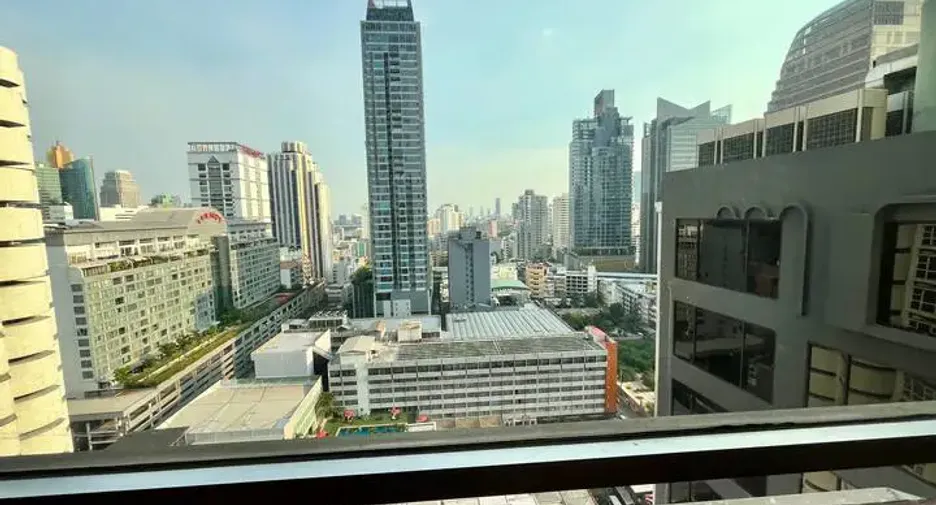 For sale 1 Beds condo in Watthana, Bangkok