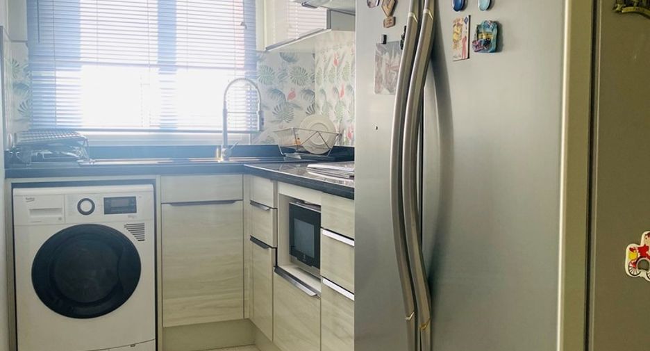 For sale 2 bedrooms condo in Yan Nawa, Bangkok