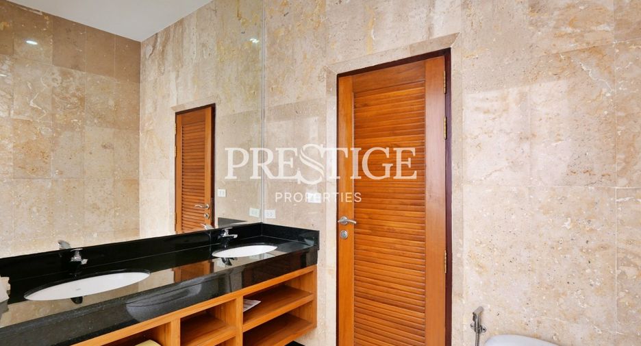 For rent 4 bedrooms house in Sattahip, Chonburi