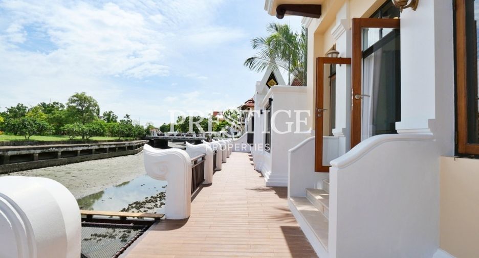 For rent 4 bedrooms house in Sattahip, Chonburi