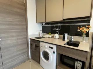 For sale 1 Beds condo in Phaya Thai, Bangkok