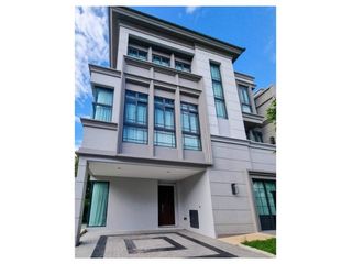 Reihenhaus zur Miete mit 4 Zimmer in Prawet, Bangkok