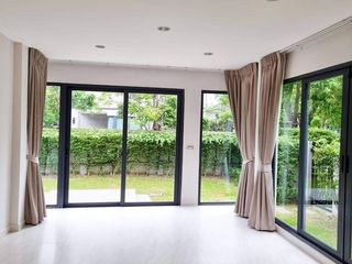 Reihenhaus zur Miete mit 4 Zimmer in Prawet, Bangkok