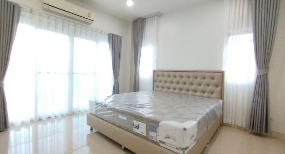 For sale 5 bed villa in Bang Lamung, Chonburi