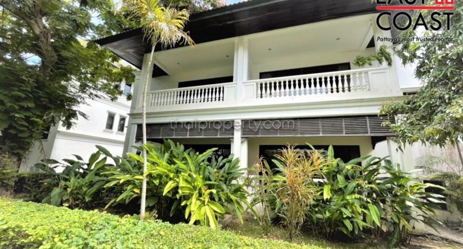 For rent and for sale 3 bed house in Sattahip, Chonburi