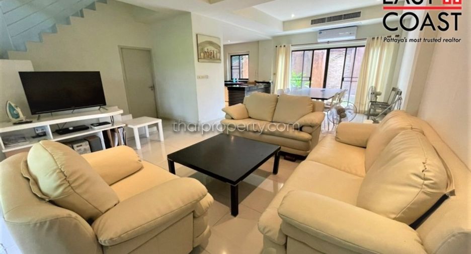 For rent and for sale 3 bed house in Sattahip, Chonburi