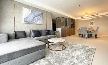 For rent 3 bed condo in Watthana, Bangkok