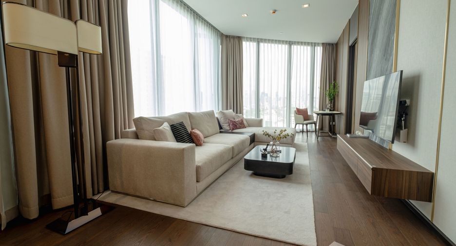 For sale 2 Beds condo in Watthana, Bangkok