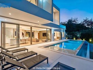For sale 4 Beds villa in Ko Samui, Surat Thani