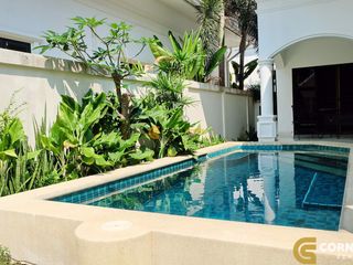 For rent and for sale 3 bedrooms house in Na Jomtien, Pattaya