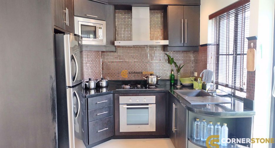 Casa en alquiler y en venta de 3 habitaciones en Sattahip, Chonburi