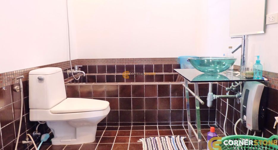 Casa en alquiler y en venta de 3 habitaciones en Sattahip, Chonburi