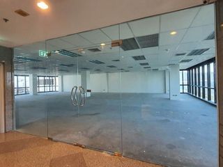 For rent 1 bed office in Khlong Toei, Bangkok
