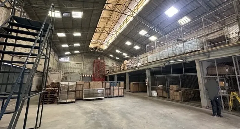 For rent warehouse in Lam Luk Ka, Pathum Thani