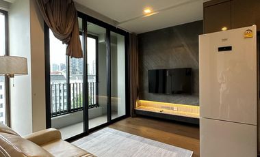 For rent 2 bed condo in Khlong Toei, Bangkok