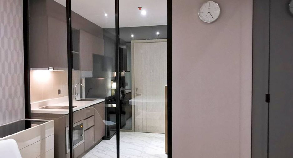 For sale スタジオ condo in Watthana, Bangkok