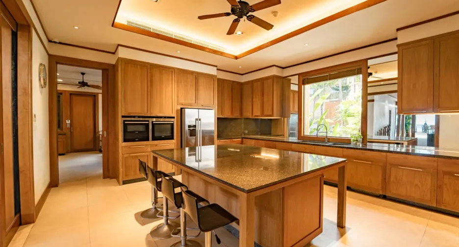 For sale 7 bed villa in Kathu, Phuket