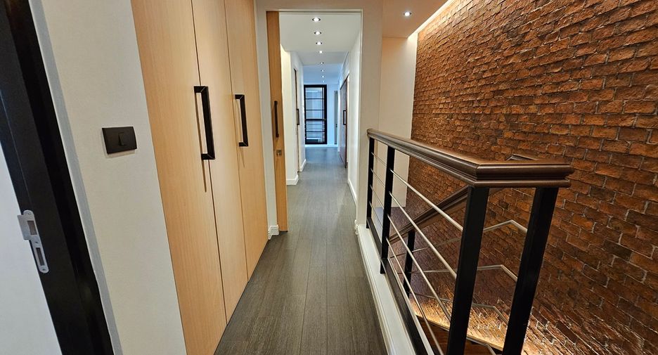 Condo en venta de 5 habitaciones en Watthana, Bangkok