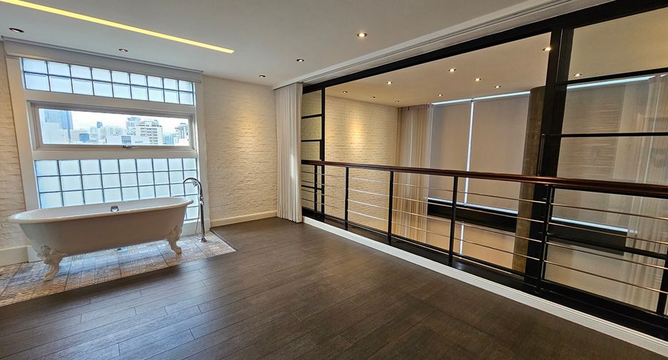 Condo en venta de 5 habitaciones en Watthana, Bangkok