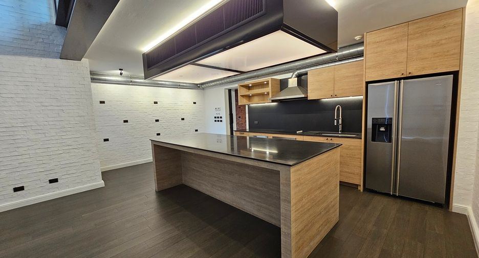 Condo en venta de 5 habitaciones en Watthana, Bangkok