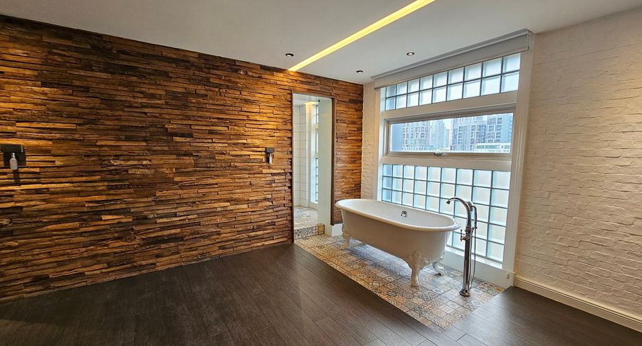 Condo en venta de 5 habitaciones en Watthana, Bangkok