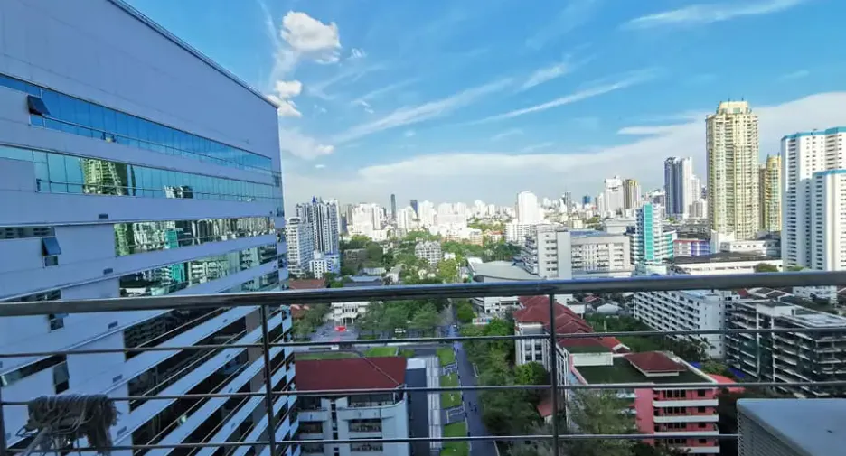 出租 和 出售 2 卧室 公寓 在 Watthana, 曼谷