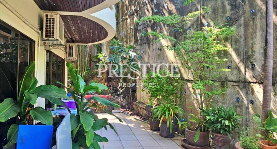 For sale 24 bedrooms retail Space in Kathu, Phuket