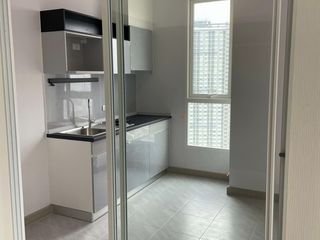 For sale 2 Beds condo in Chom Thong, Bangkok