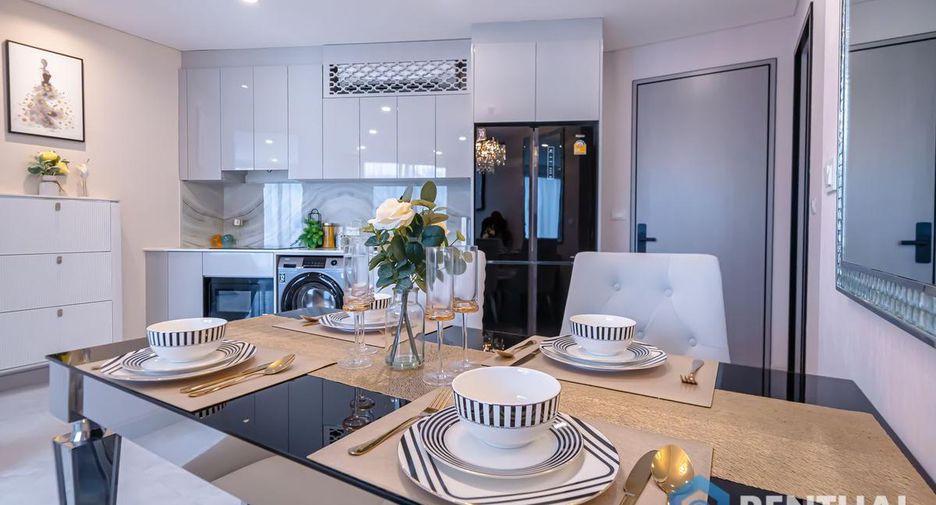For sale 2 ベッドルーム condo in Bang Lamung, Chonburi