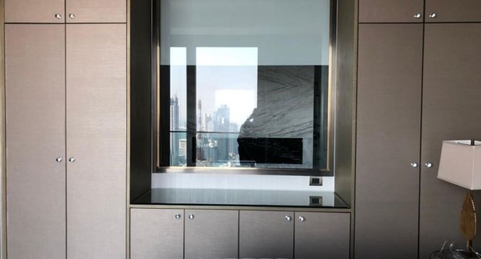 For rent 3 ベッドルーム condo in Khlong San, Bangkok
