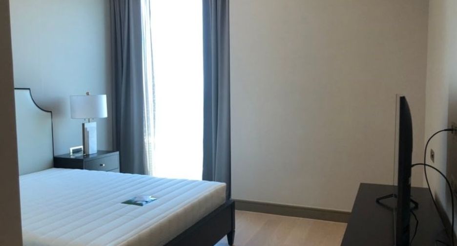 For rent 3 ベッドルーム condo in Khlong San, Bangkok
