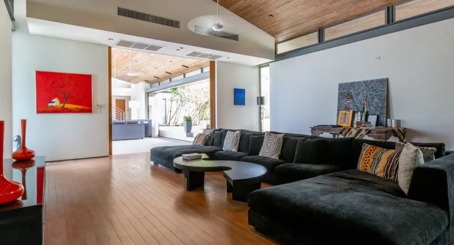 For sale 6 bed villa in Takua Thung, Phang Nga