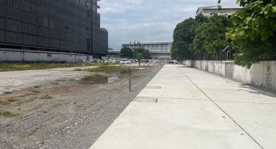 For rent land in Bang Khun Thian, Bangkok