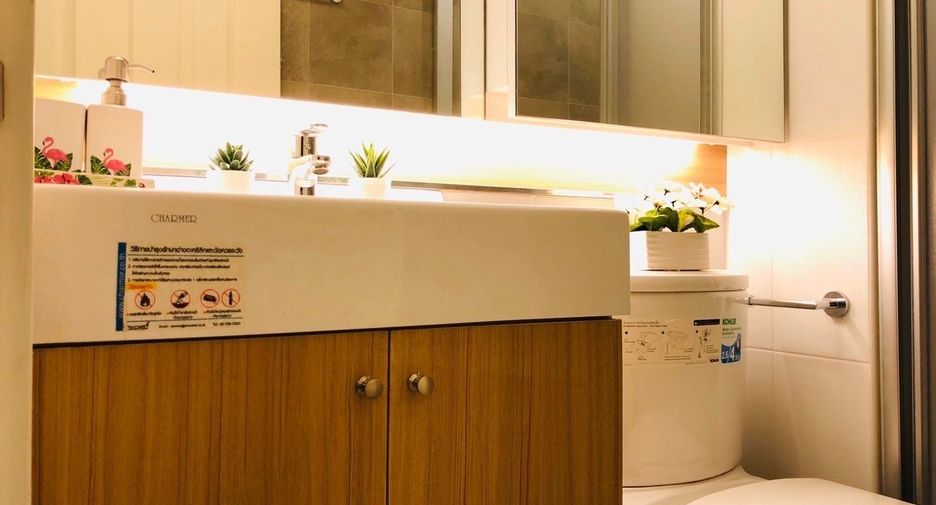 For sale スタジオ condo in Don Mueang, Bangkok