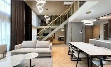 For rent 4 bed condo in Watthana, Bangkok
