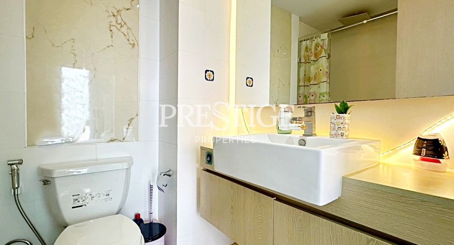 For sale 2 bedrooms condo in Jomtien, Pattaya