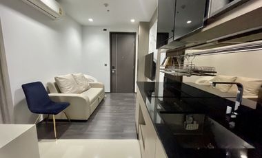 For rent studio condo in Huai Khwang, Bangkok